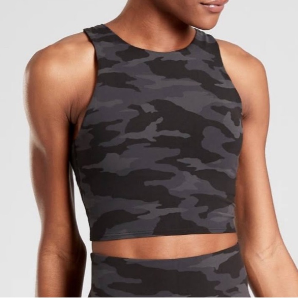 Brand new Athleta Conscious Crop Printed A-C, large, never worn